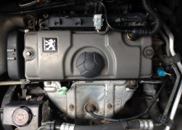 Litinový motor po čištění pastou Metal Polish